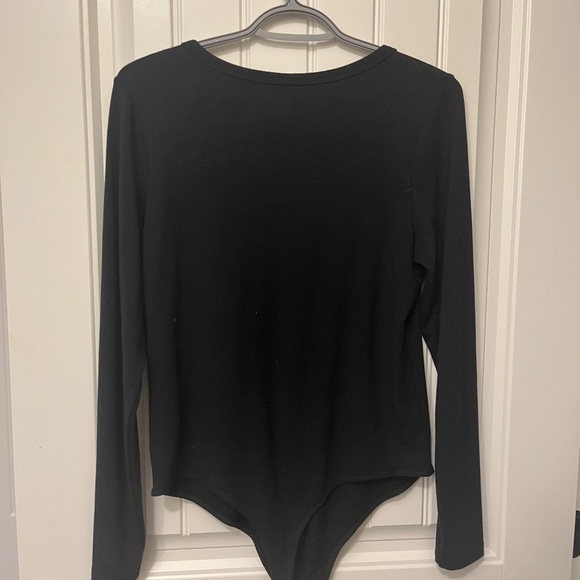 ABERCROMBIE Large Bodysuit - Picture 2 of 3